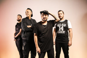 Sidi Wacho live